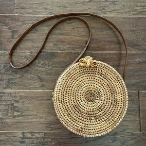 Natural Woven Round Circle Crossbody Boho Purse with Leather Shoulder Strap